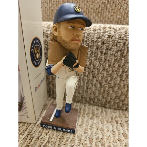 2022 MILWAUKEE BREWERS CORBIN BURNES BOBBLEHEAD SGA W/ BOX - Picture 2 of 10